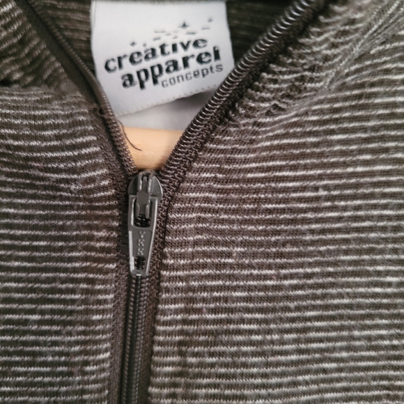 University of Tennessee Volunteers Gray and Orange 1/4 Zip Size Large - Picture 4 of 5